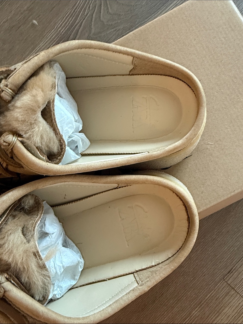 New Zara x Clarks sheepskin mules with removable shearling - size 37/ 6.5 - Picture 7 of 7